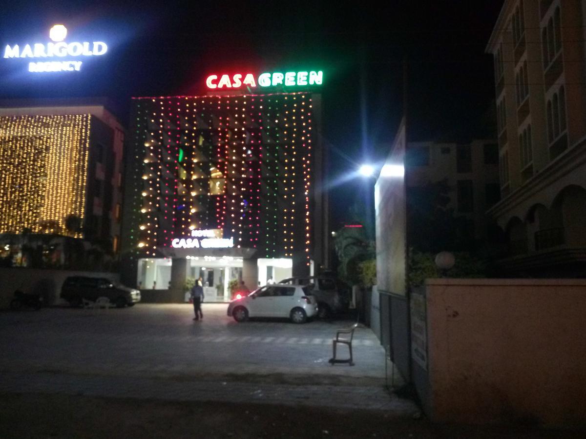 Hotel Casa Green Shirdi Bagian luar foto