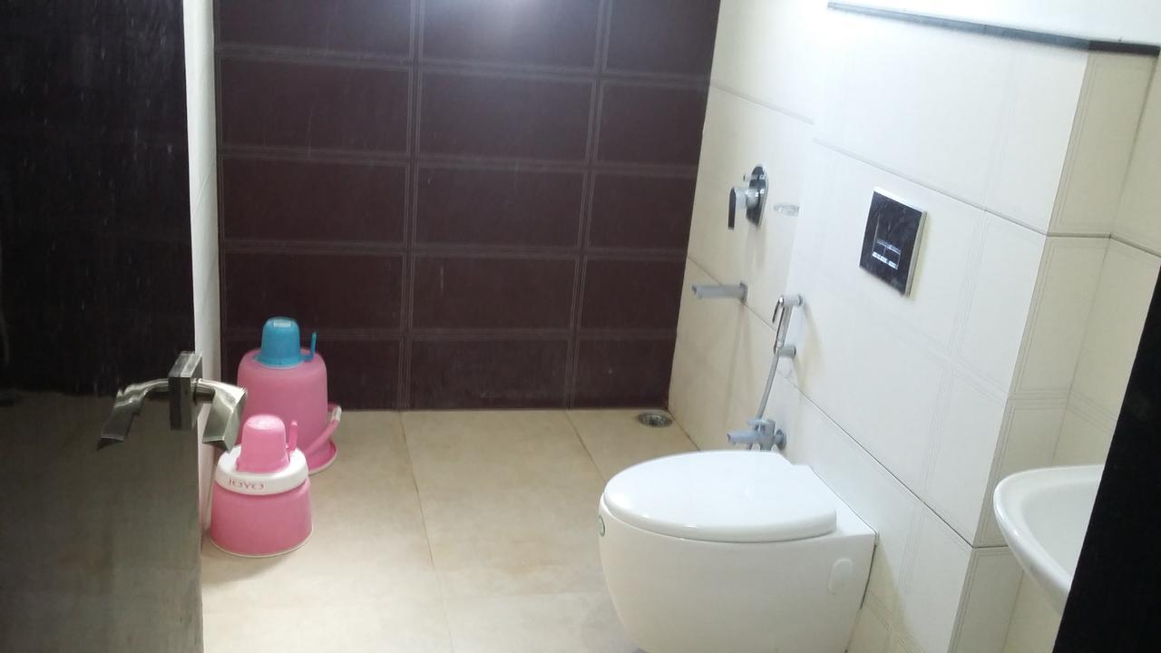 Hotel Casa Green Shirdi Bagian luar foto